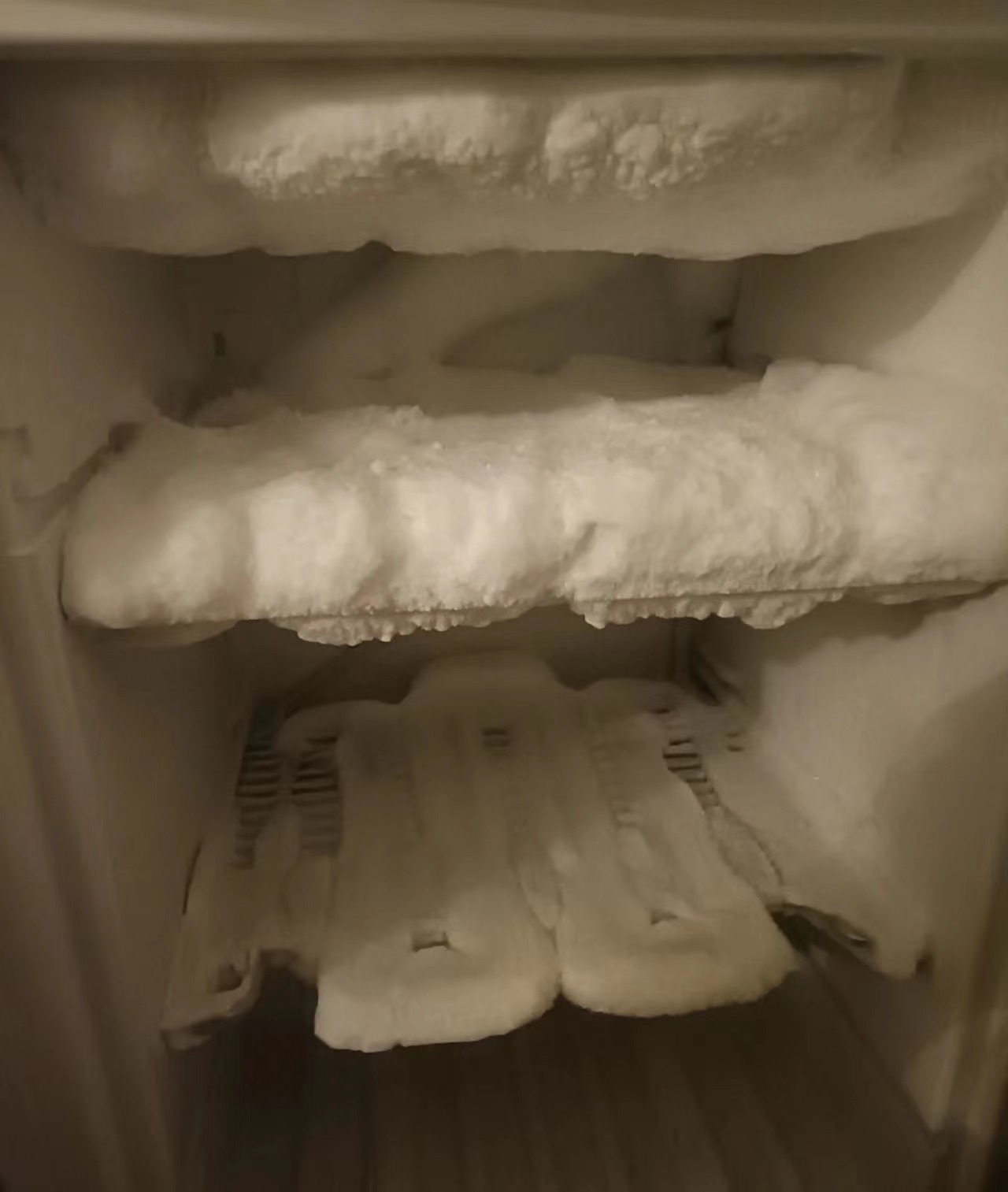 冰箱结霜了，有哪些除霜好方法？