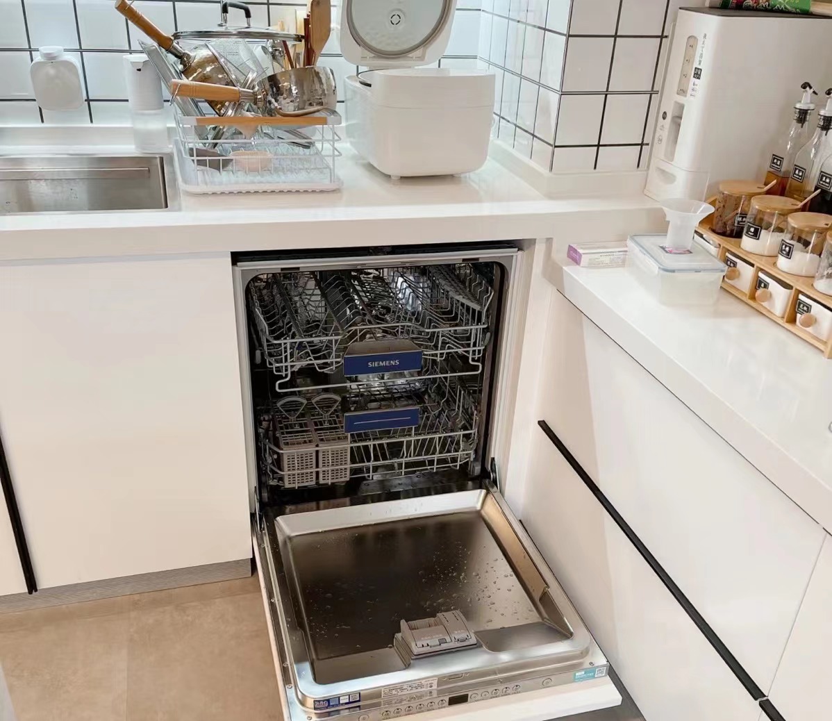 新买的洗碗机该如何安装？，呆鸡哥安装维修平台